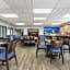 Days Inn & Suites by Wyndham Thunder Bay