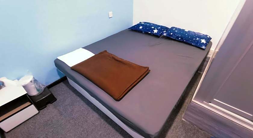 MARVEL Suite MOTEL& ABNB