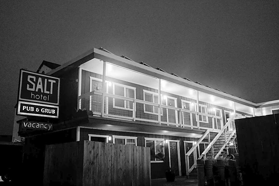 Salt Hotel