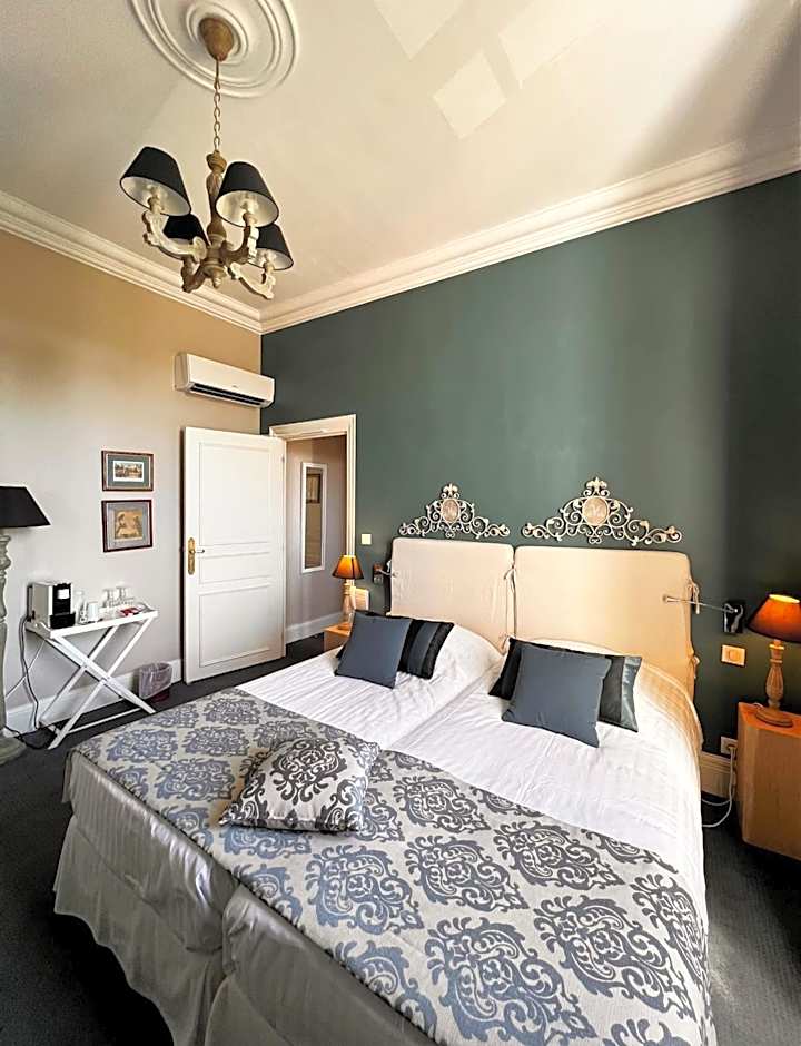 Chateau Hotel Edward 1er