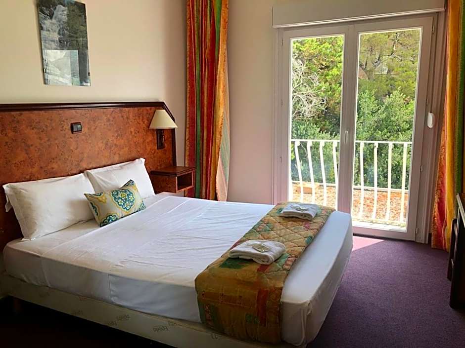 Hotel Madame Mere