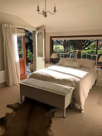 McIvor Lodge