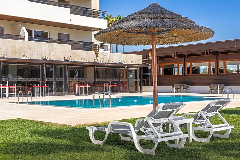 Interpass Vauhotel Apartamentos