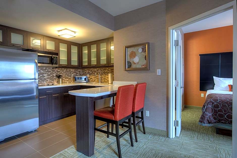 Staybridge Suites Hamilton - Downtown By IHG