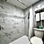 O'Hare Inn & Suites