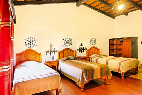Basic Triple Room