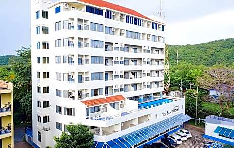 Nice Beach Hotel