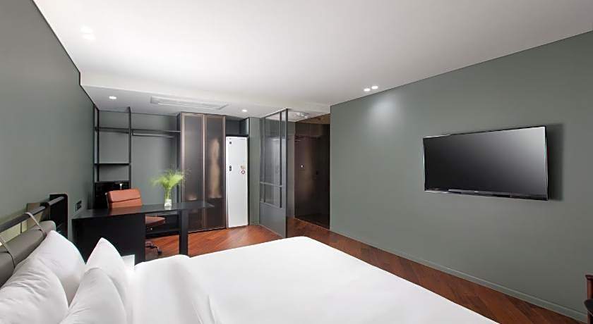 SR Suites Pangyo 