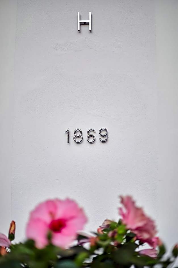 Mon Boutique Hotel