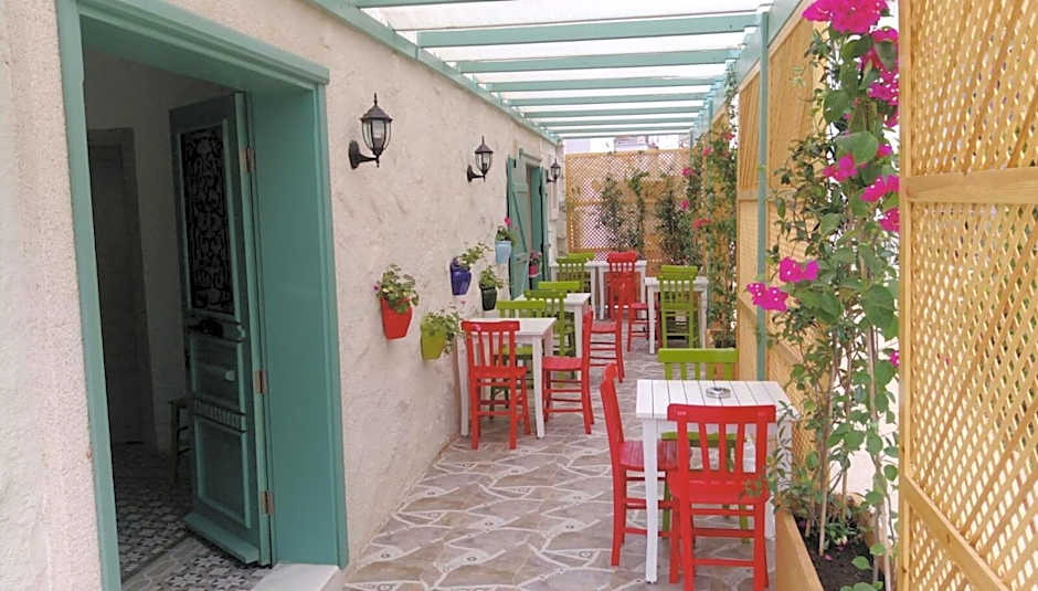 Alya Mou Butik Hotel