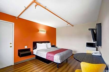 Deluxe Queen Room - Smoking