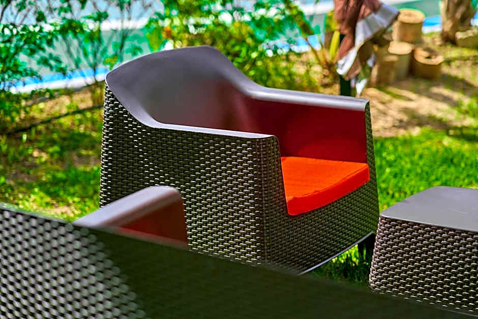 Sunbay Hotel- Daily Breakfast & Beach Access Included