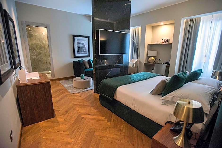 Photo 1 of 4 of Suite