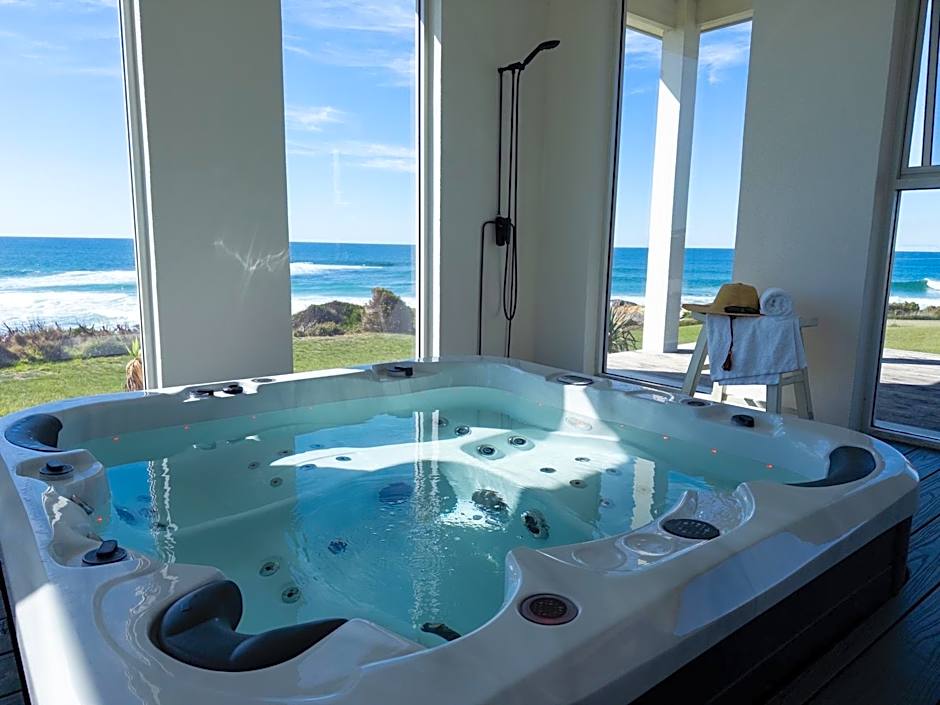 Saltwater - Absolute Oceanfront, Fire Pits, some Villas with Hot Tubs and Sauna