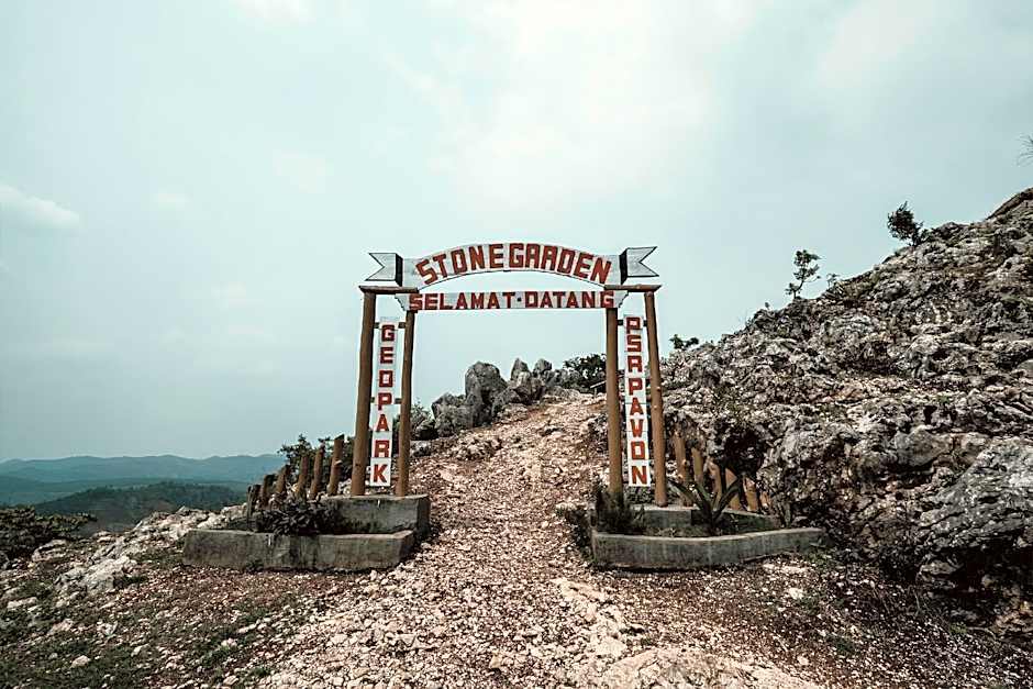 OYO Life 2391 Baladewa Residence Syariah