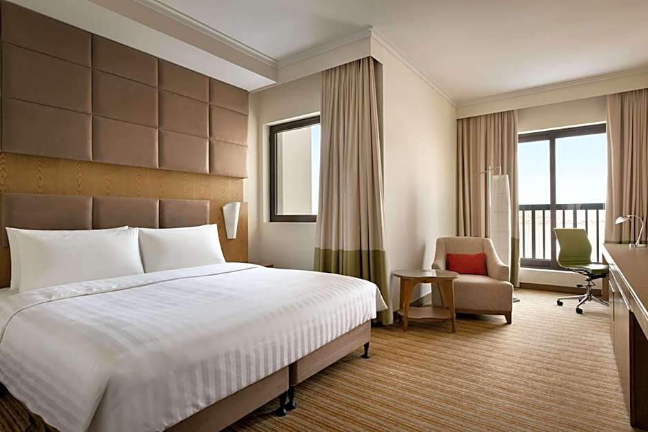 Traders Hotel, Abu Dhabi