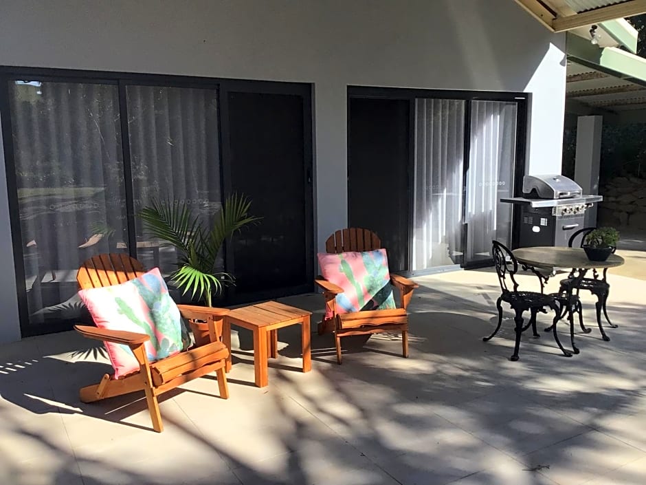 Port Elliot rural retreat