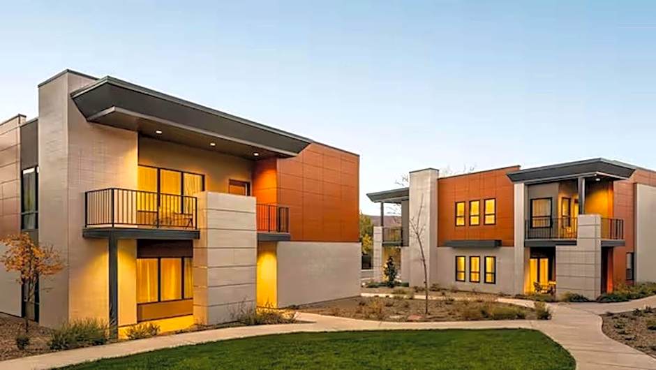 Hoodoo Moab, Curio Collection By Hilton