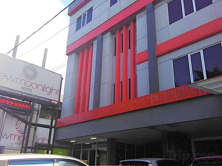 New Moonlight Hotel