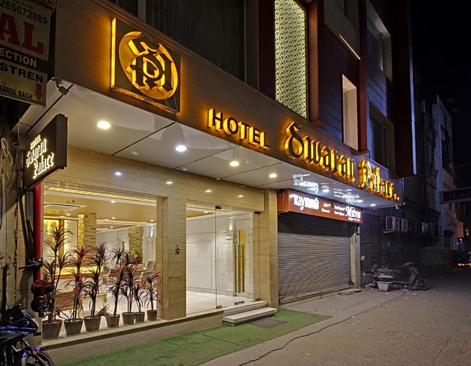 Hotel Swaran Palace