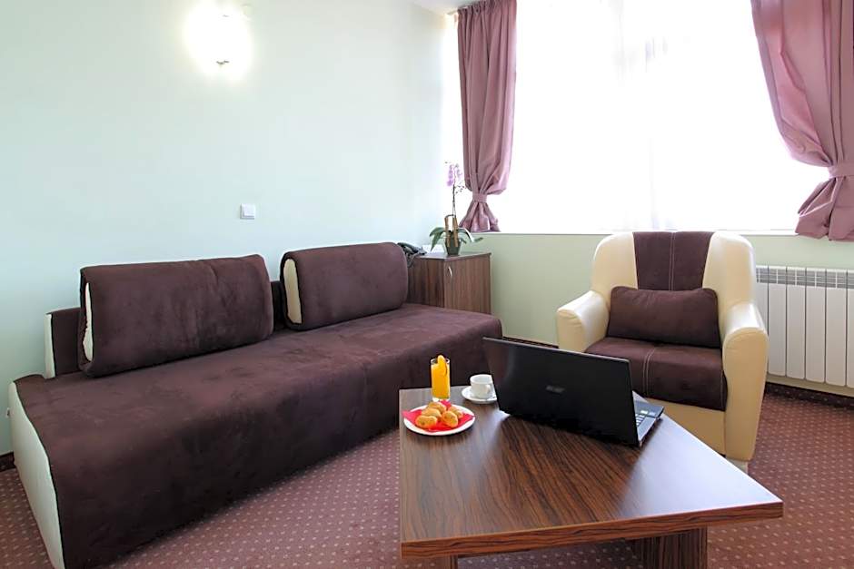 Teodora Palace Hotel