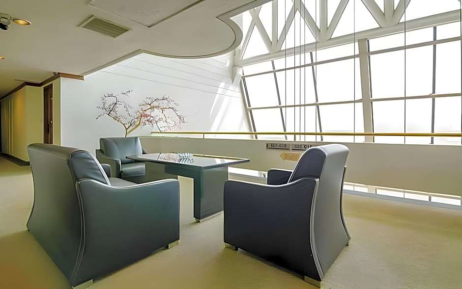 Lux Tychi Hotel Malang