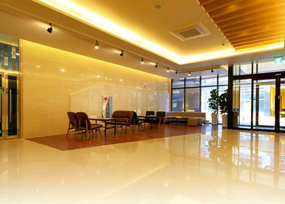 Lake 45 Hotel