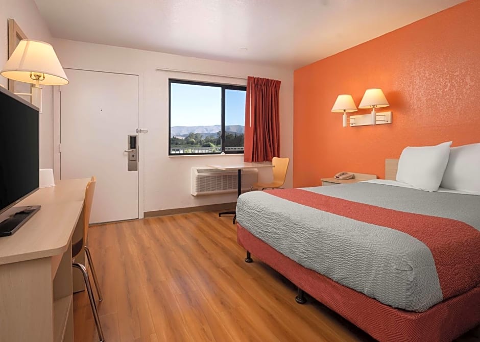 Motel 6 San Luis Obispo North