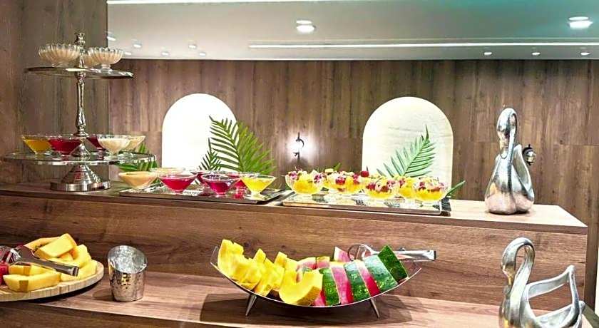 King Suites Hotel