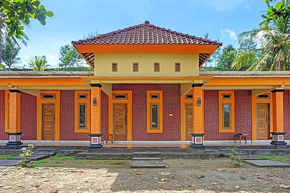 OYO Life 91988 Azka Homestay Klayar