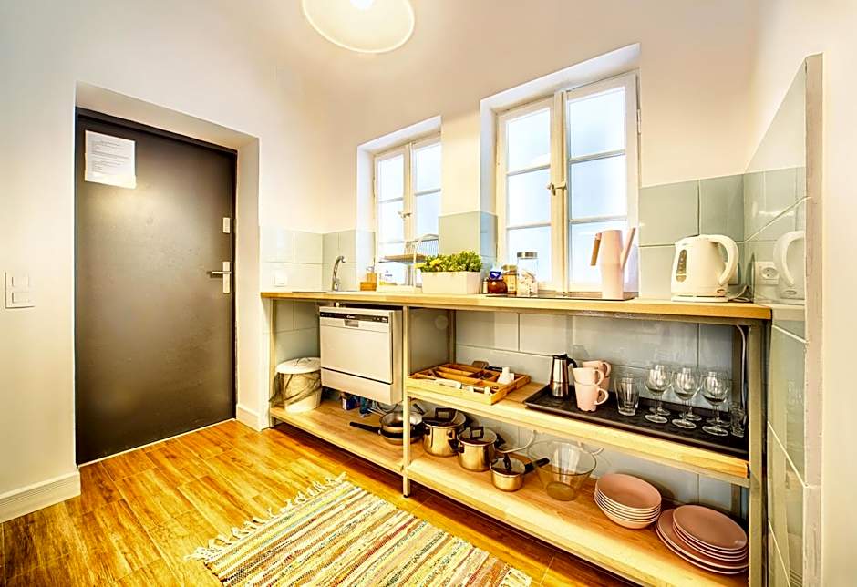 Old Town Kanonia Hostel & Apartments