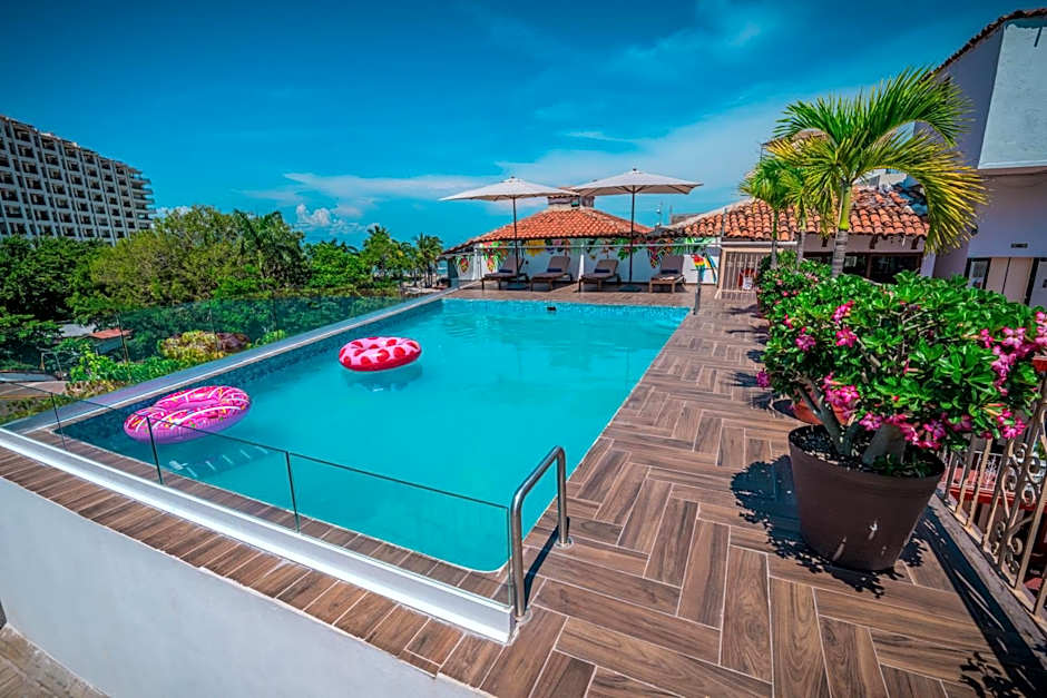 Hotel Encino