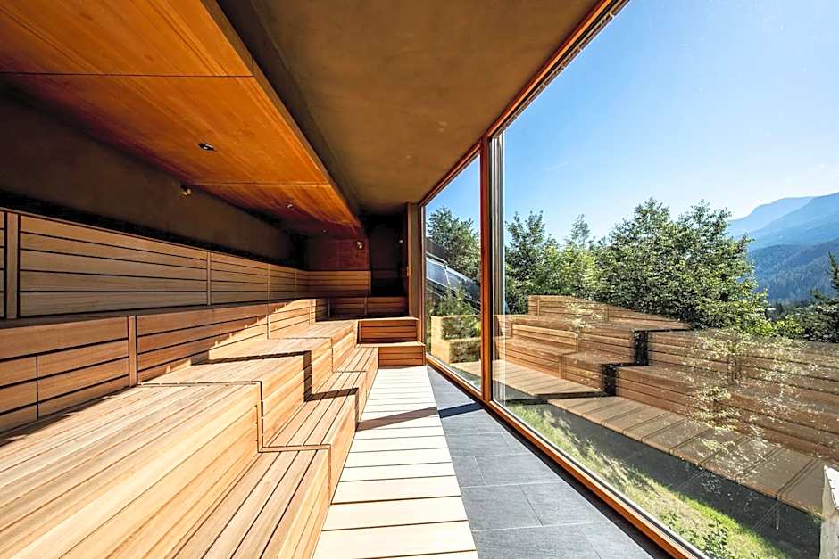 Hotel Arnica Scuol - Adults Only