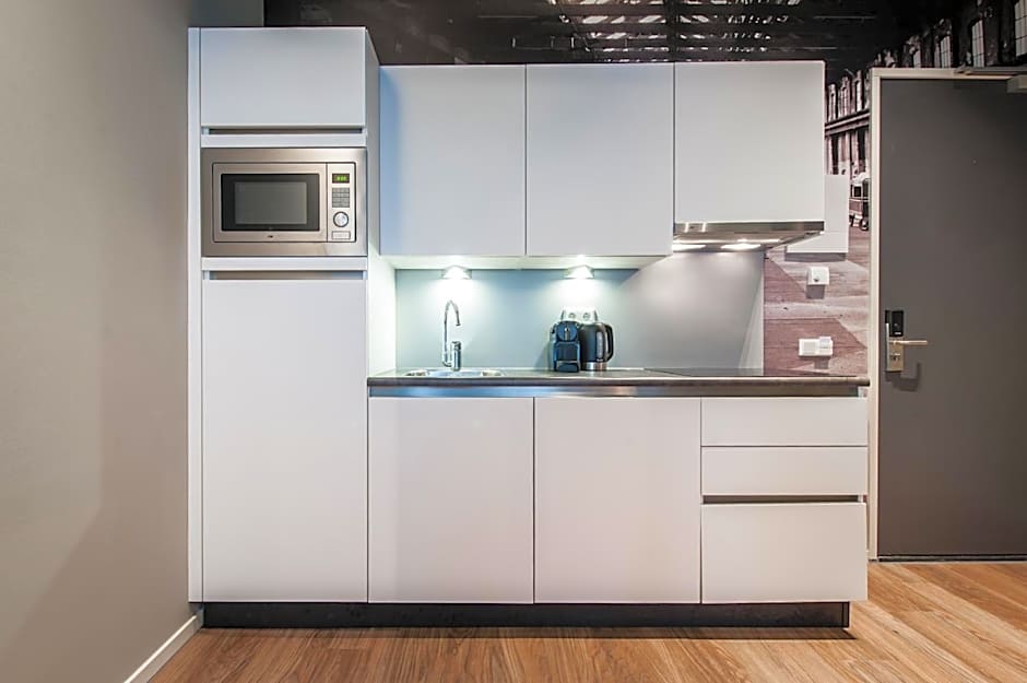 YAYS Amsterdam Maritime by Numa