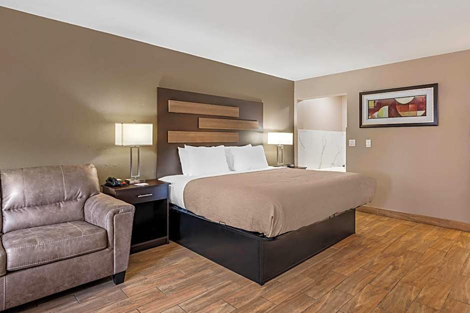 Quality Inn & Suites