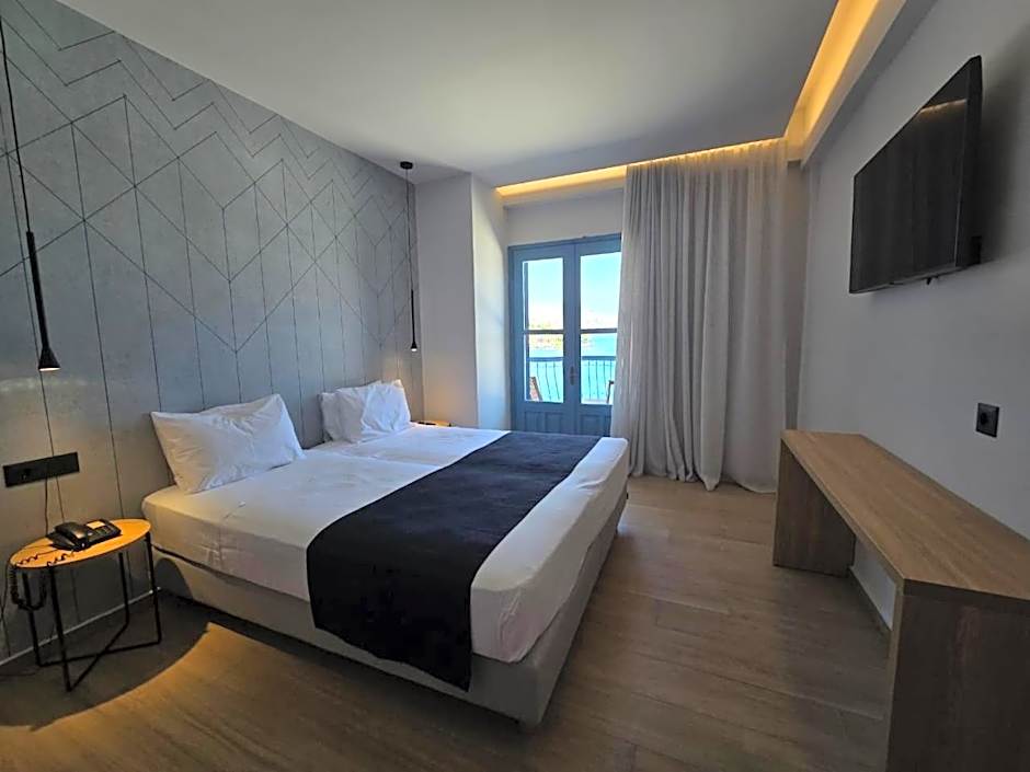 Nireus Hotel