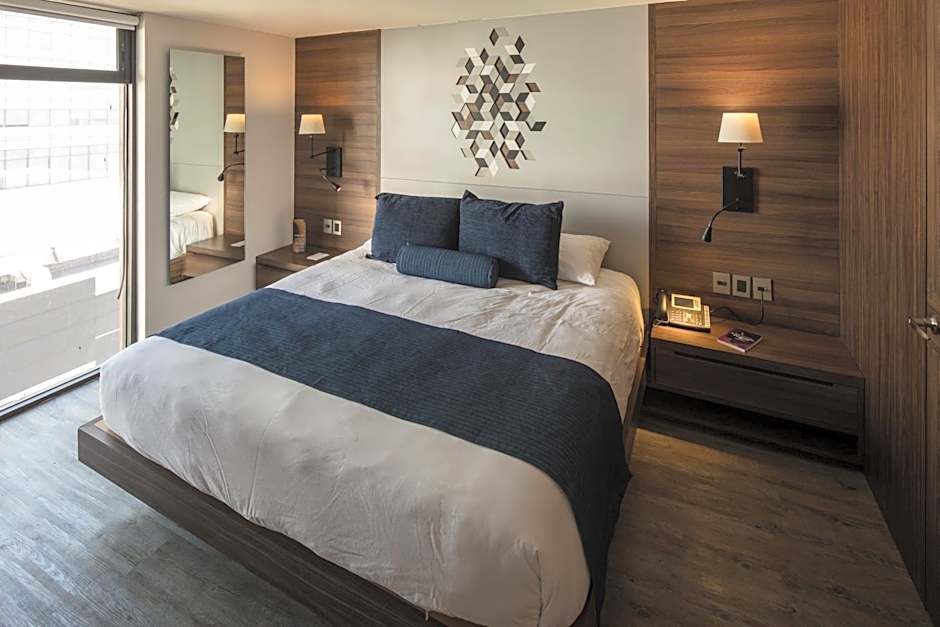 FlowSuites WTC