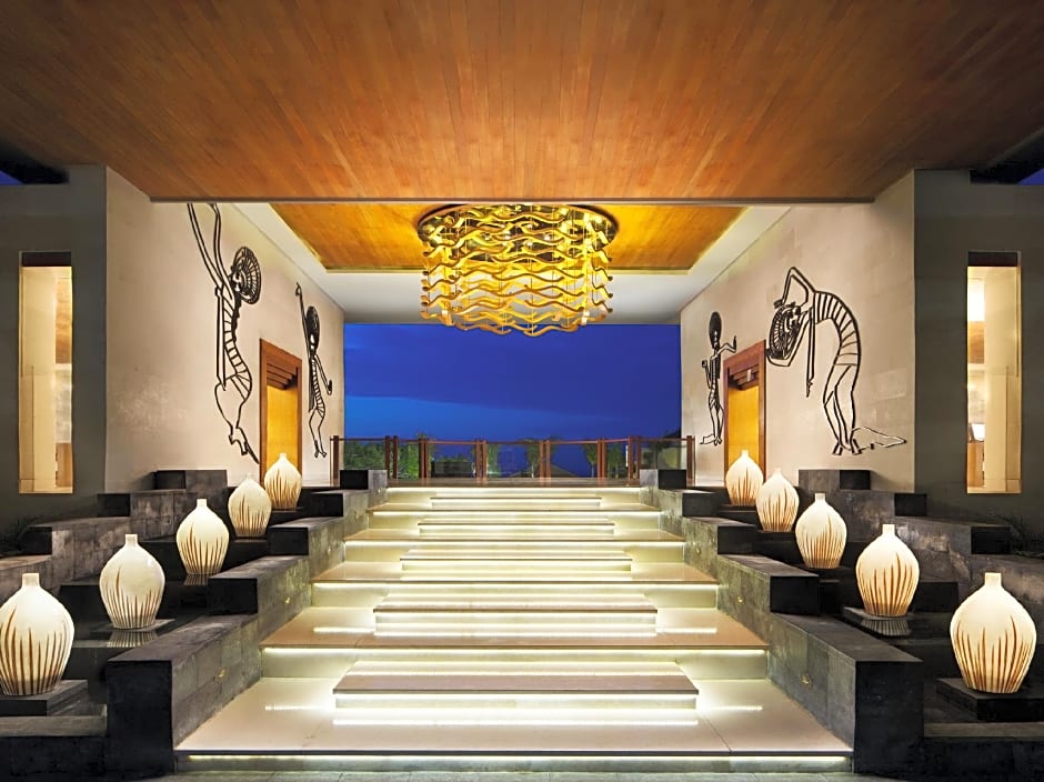 Samabe Bali Suites & Villas