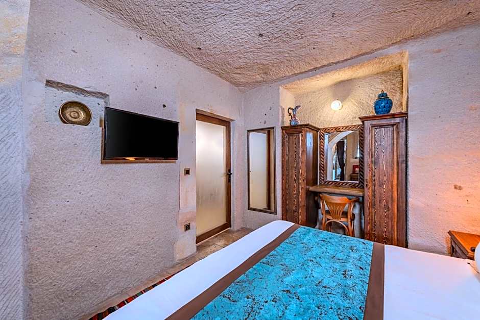 Cappa Via Cave Hotel