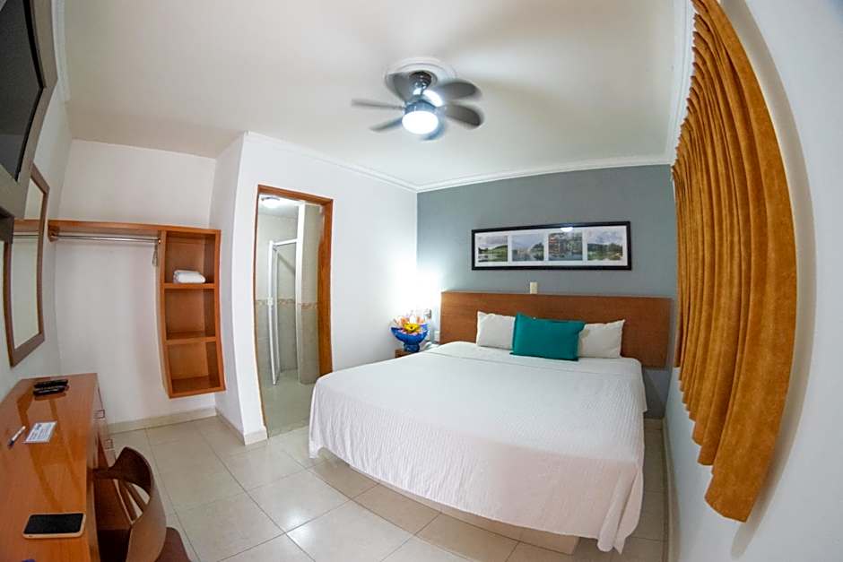 Hotel River Poliforum