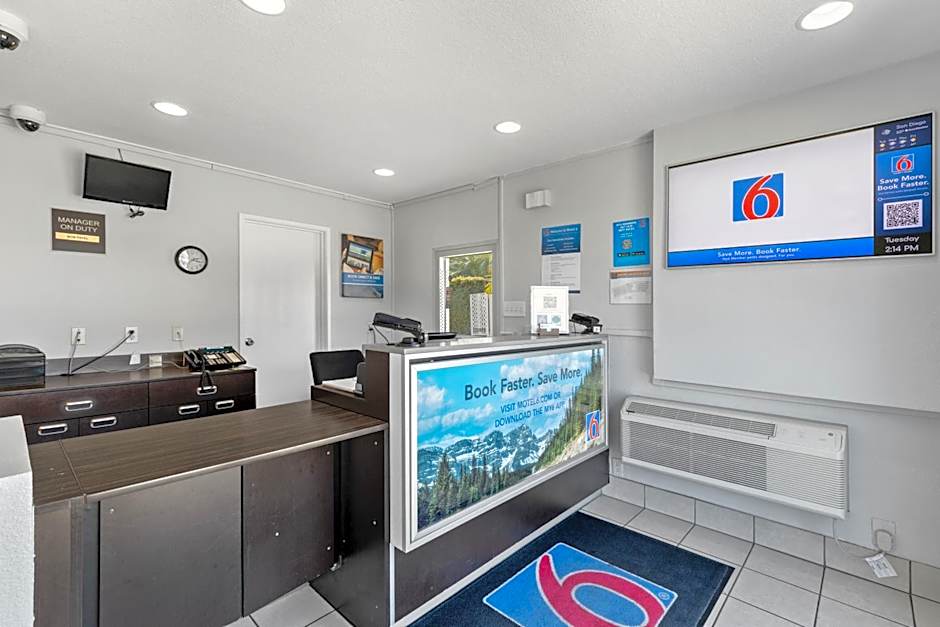 Motel 6-San Diego, CA - North