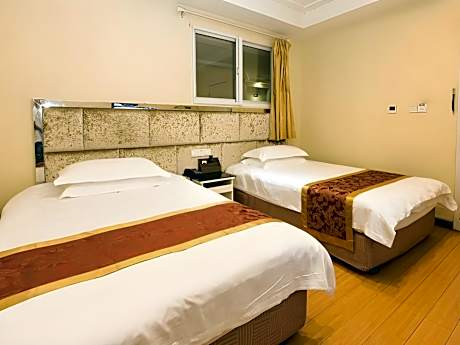 GTR - Twin Room with Aisle window