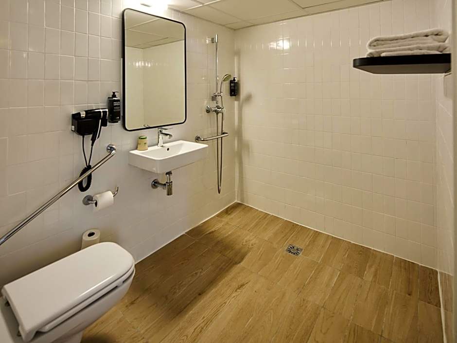 ibis Styles Poissy Paris