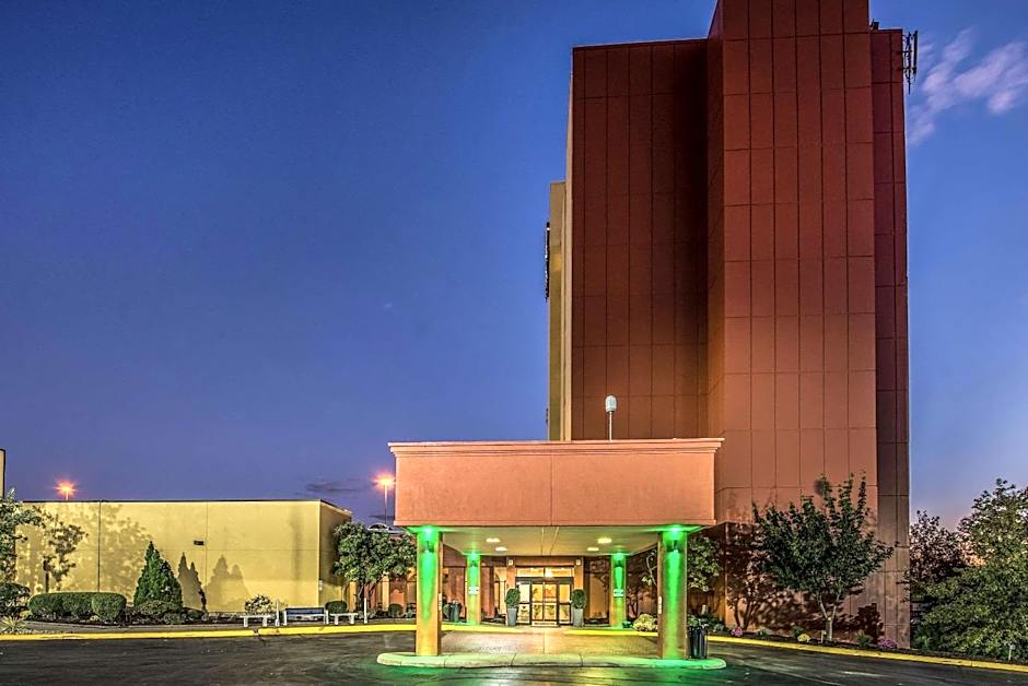 Clarion Hotel Cincinnati North