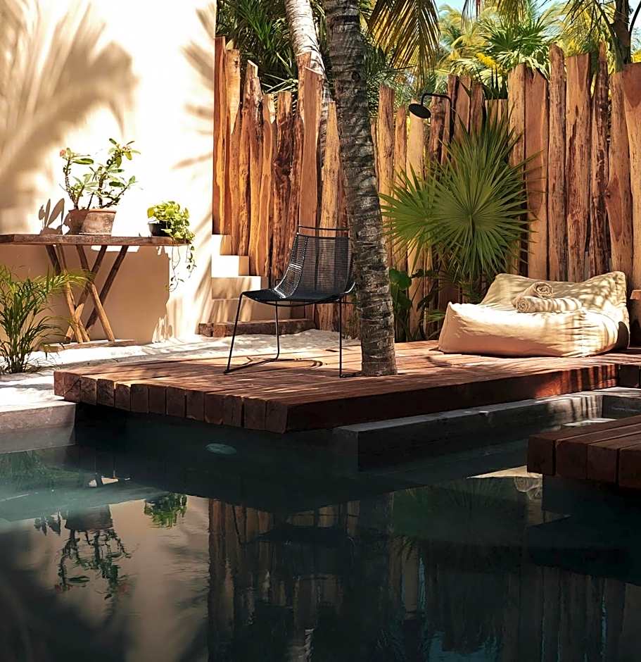 Nikau Hotel El Cuyo - Adults Only