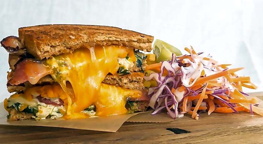 Busoan Library & Hostel