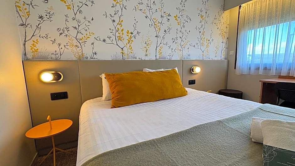 The Originals City, Le Logis d'Elbée, Cholet Nord (Inter-Hotel)