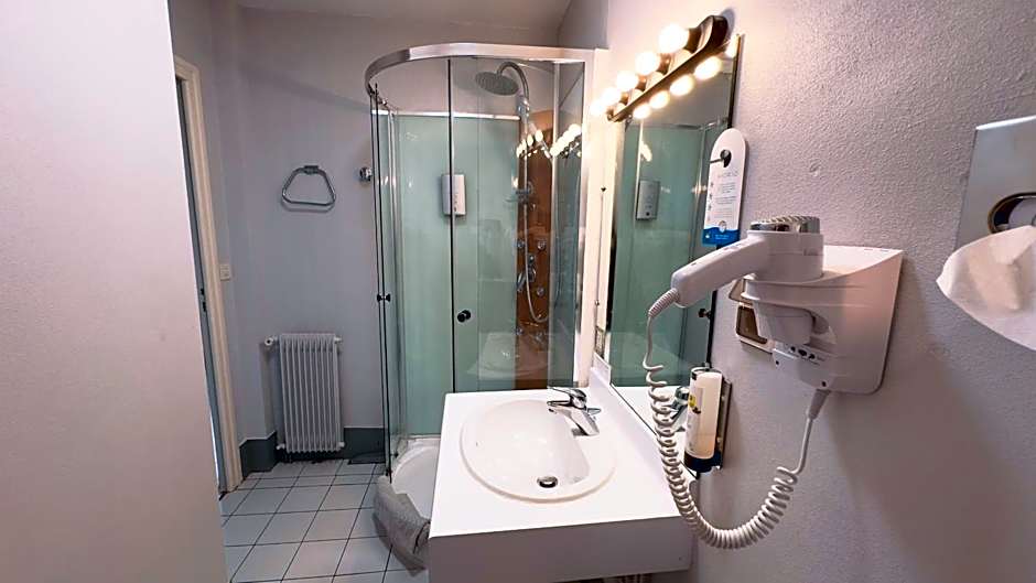 Logis Hotel Restaurant des Voyageurs