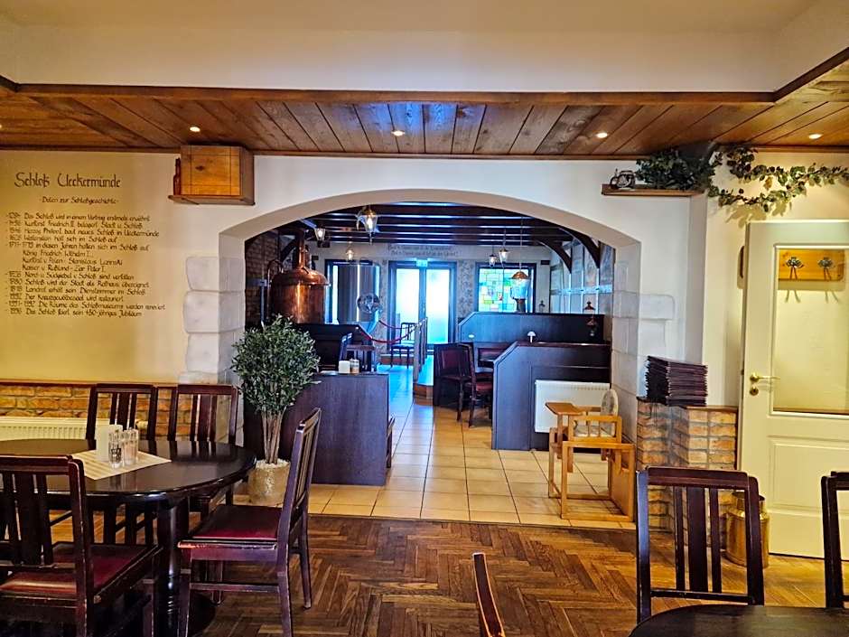 Hotel Am Markt & Brauhaus Stadtkrug