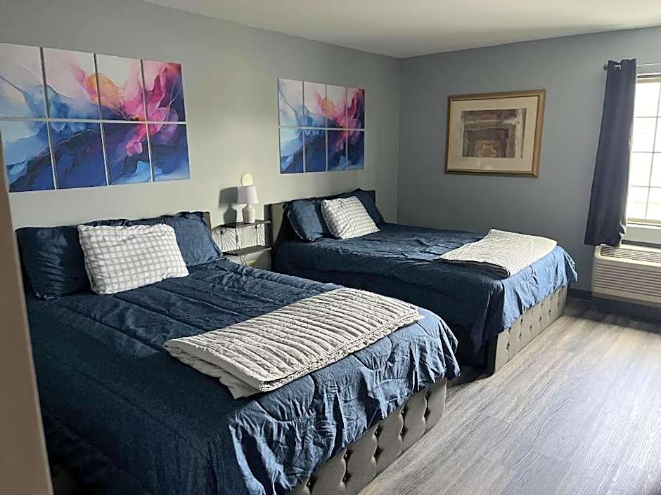 Gamble Farm Inn and Suites